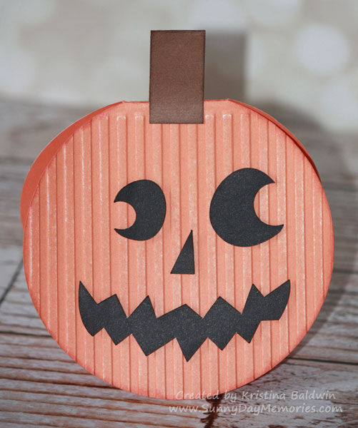 Artiste Jack o Lantern Circle Card