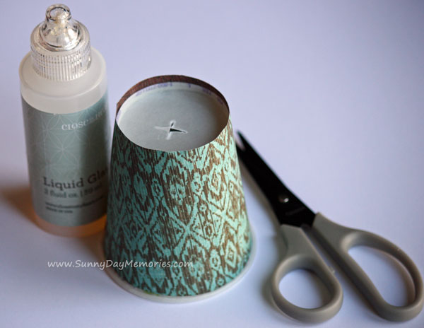 Glue Dixie Cup Covers