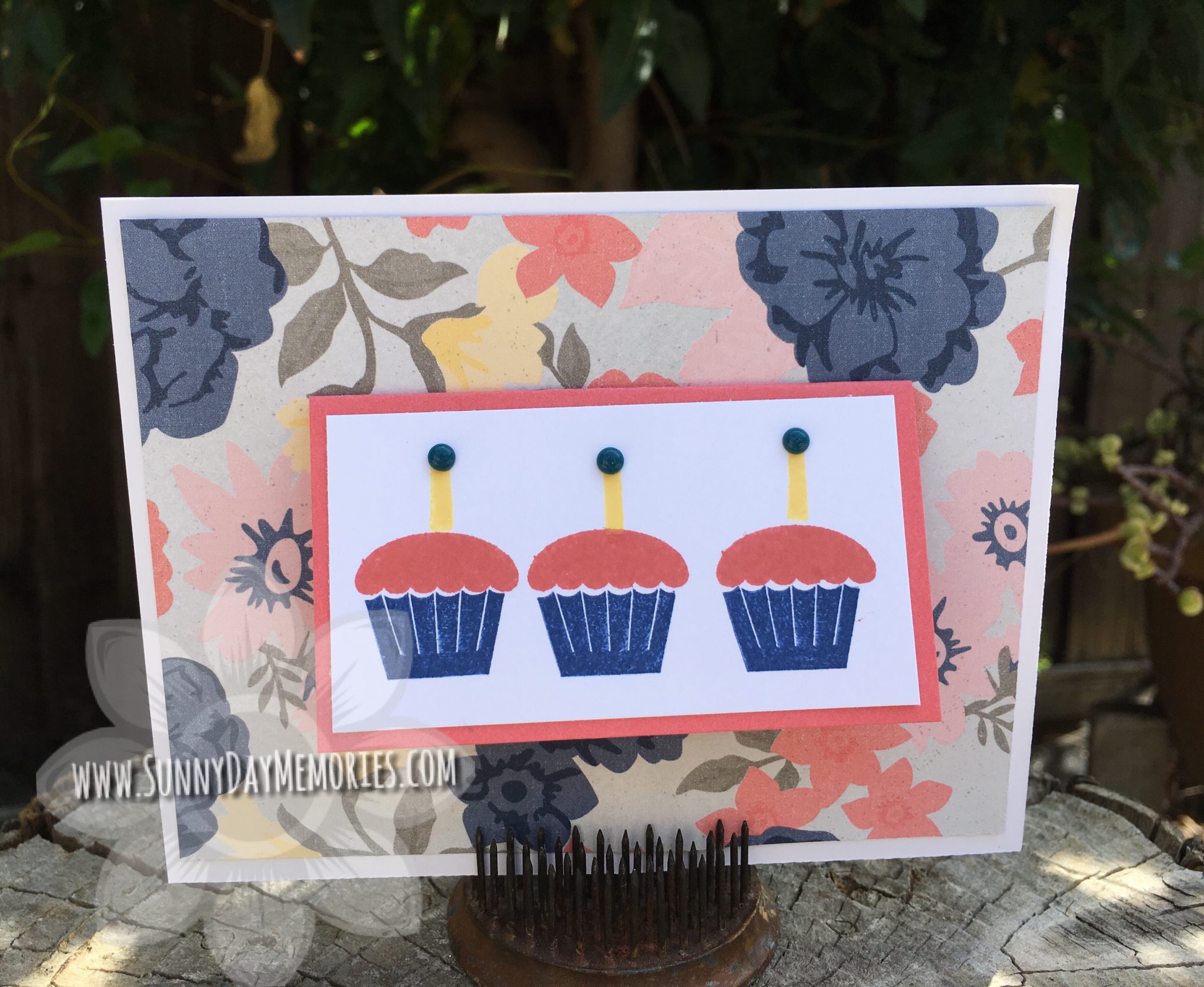 Festive Cupcake Birthday Card